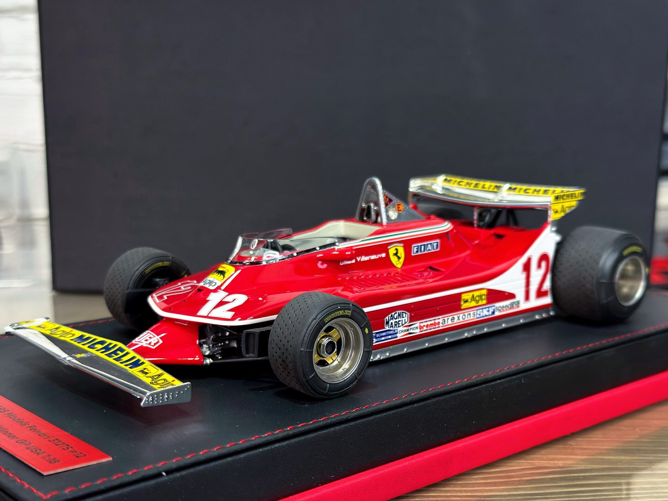 AMA Cars Ferrari 312T5 #12 1980 Gilles Villeneuve Winner GP USA Red 1:18