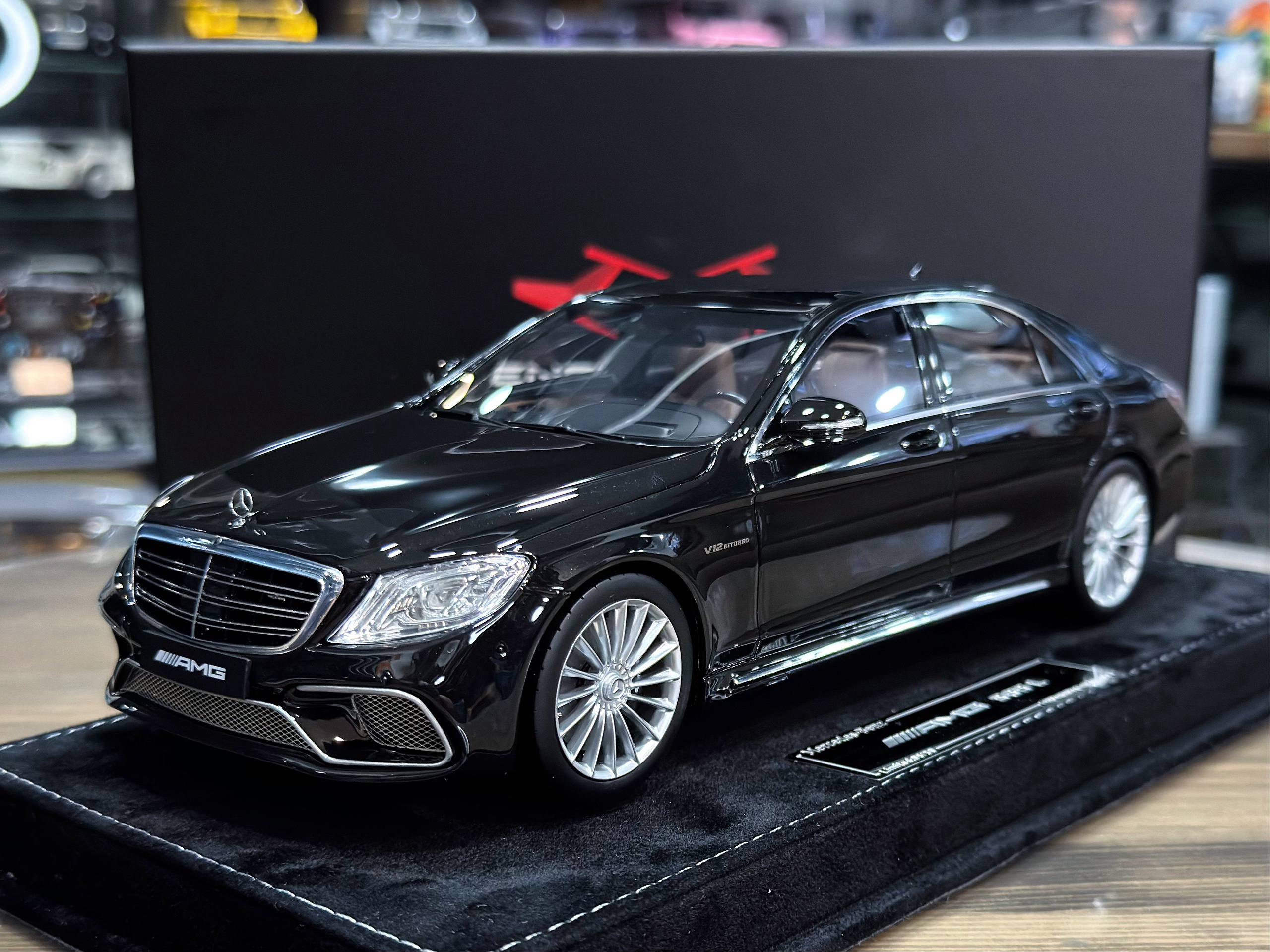 Henson & Heaven Mercedes S65L W222 Diamond Black 1:18