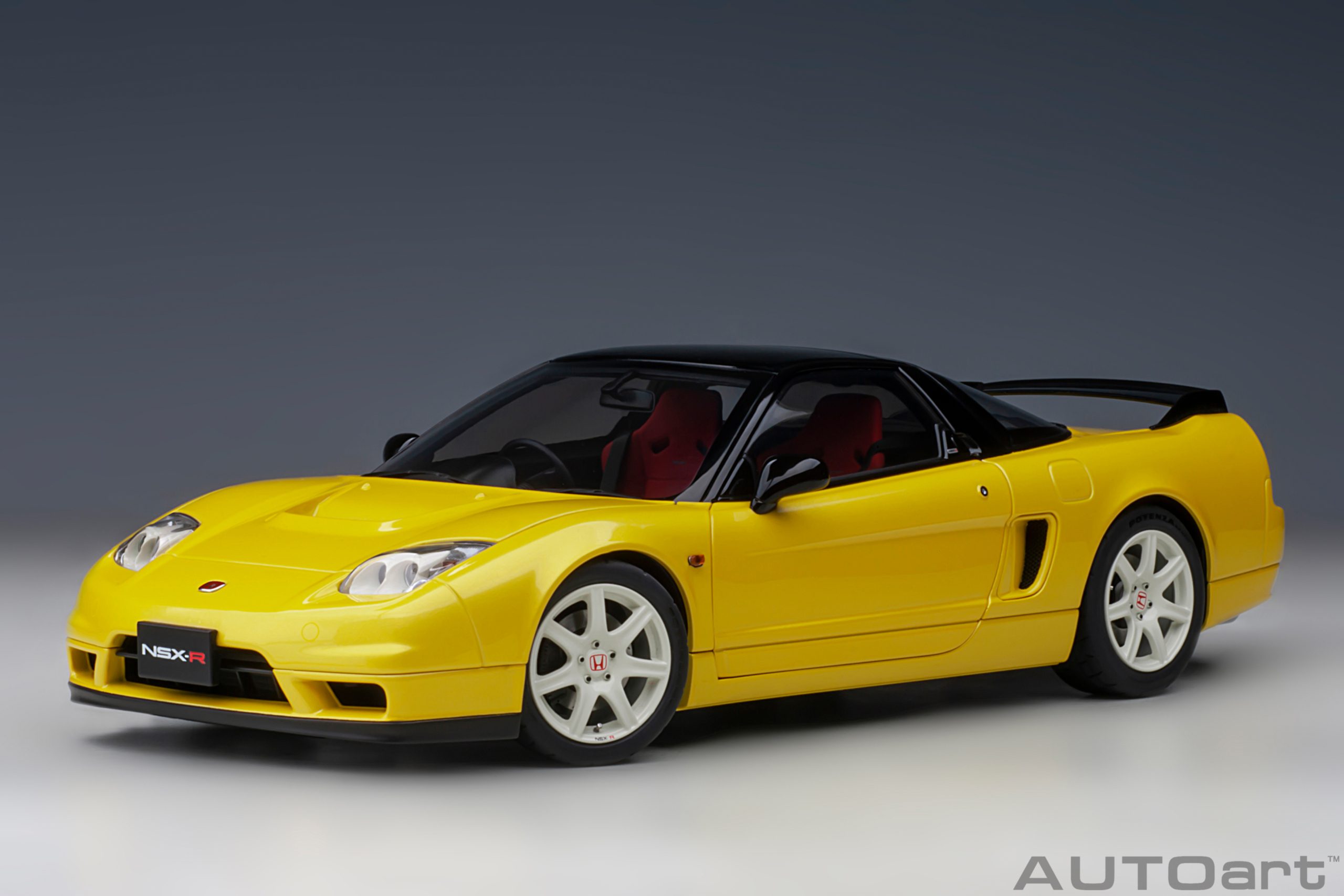 73214 AUTOart Honda NSX-R Indy Yellow Pearl 1:18