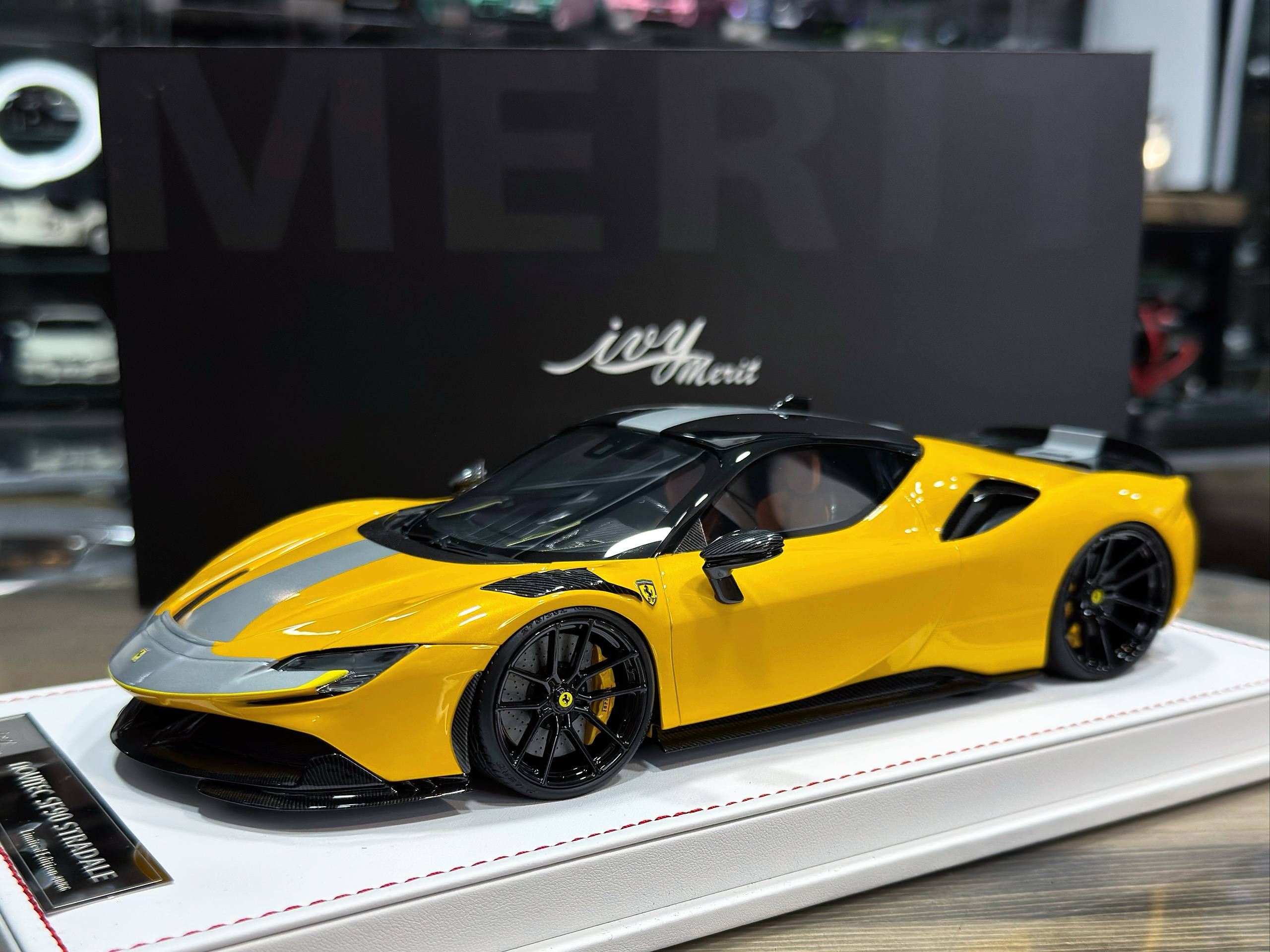 IM1818A IVY Merit Novitec Ferrari SF90 Stradale Yellow 1:18