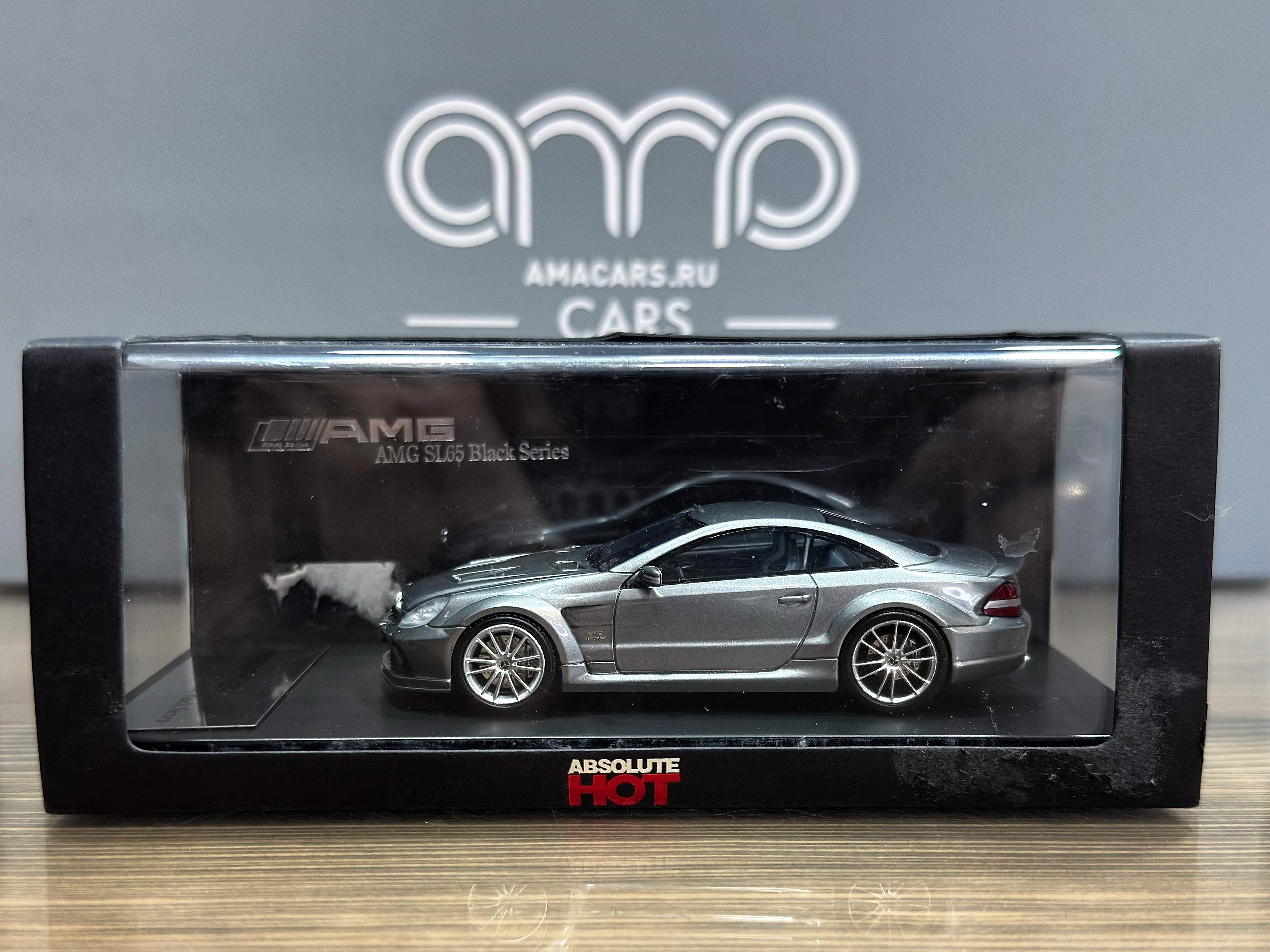 450850100 Schuco Mercedes-Benz SL 65 AMG Black Series Carbon Grey 1:43