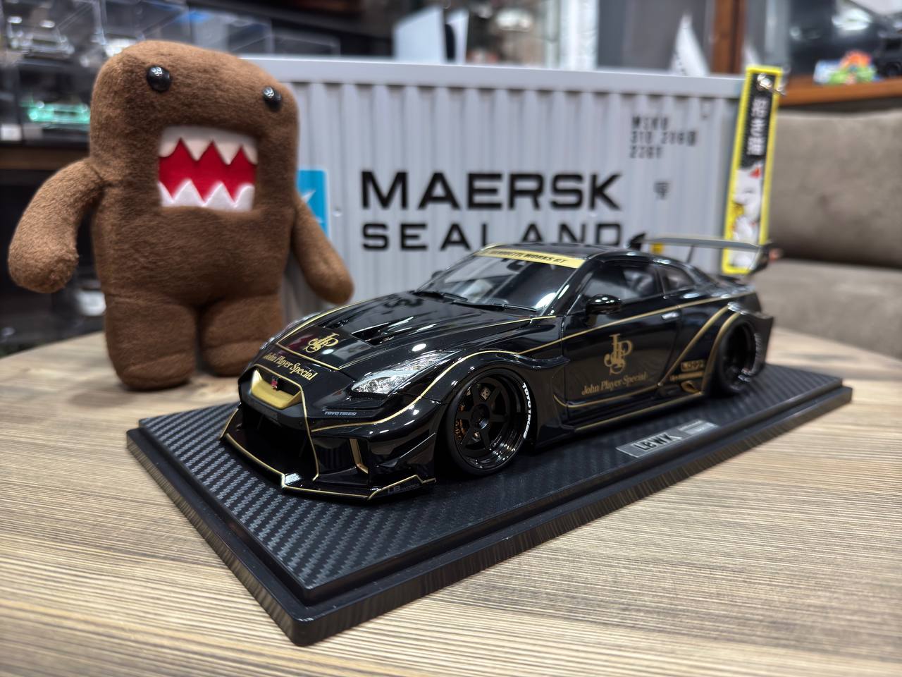 IG2359 Ignition Model Nissan LB-Silhouette WORKS 35GT-RR Black 1:18