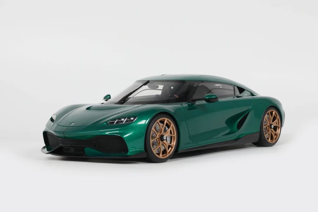 GT888 GT Spirit Koenigsegg Gemera Racing Green 2024 1:18