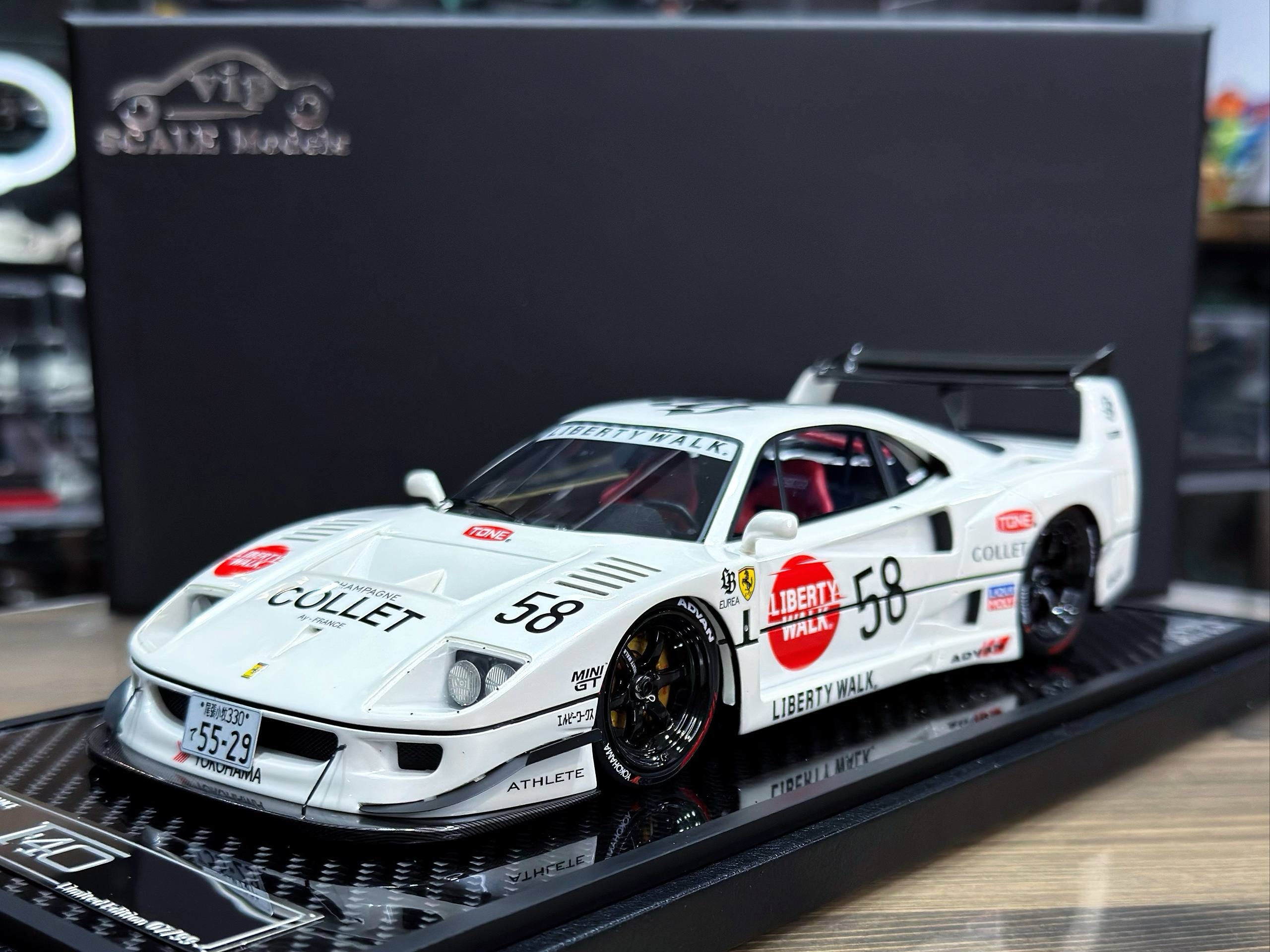 18067-1 ViP Models Ferrari F40 LB Performance Pearl White 1:18