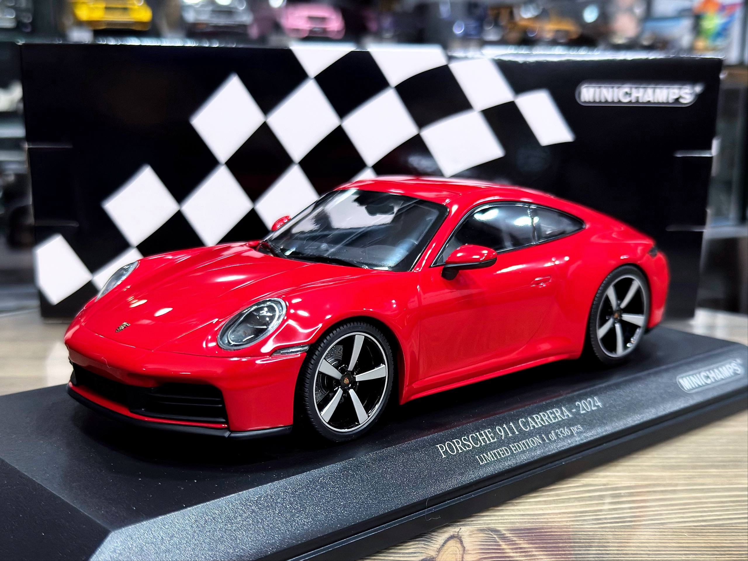 155064020 Minichamps Porsche 911 (992.2) Carrera Coupe 2024 Red 1:18