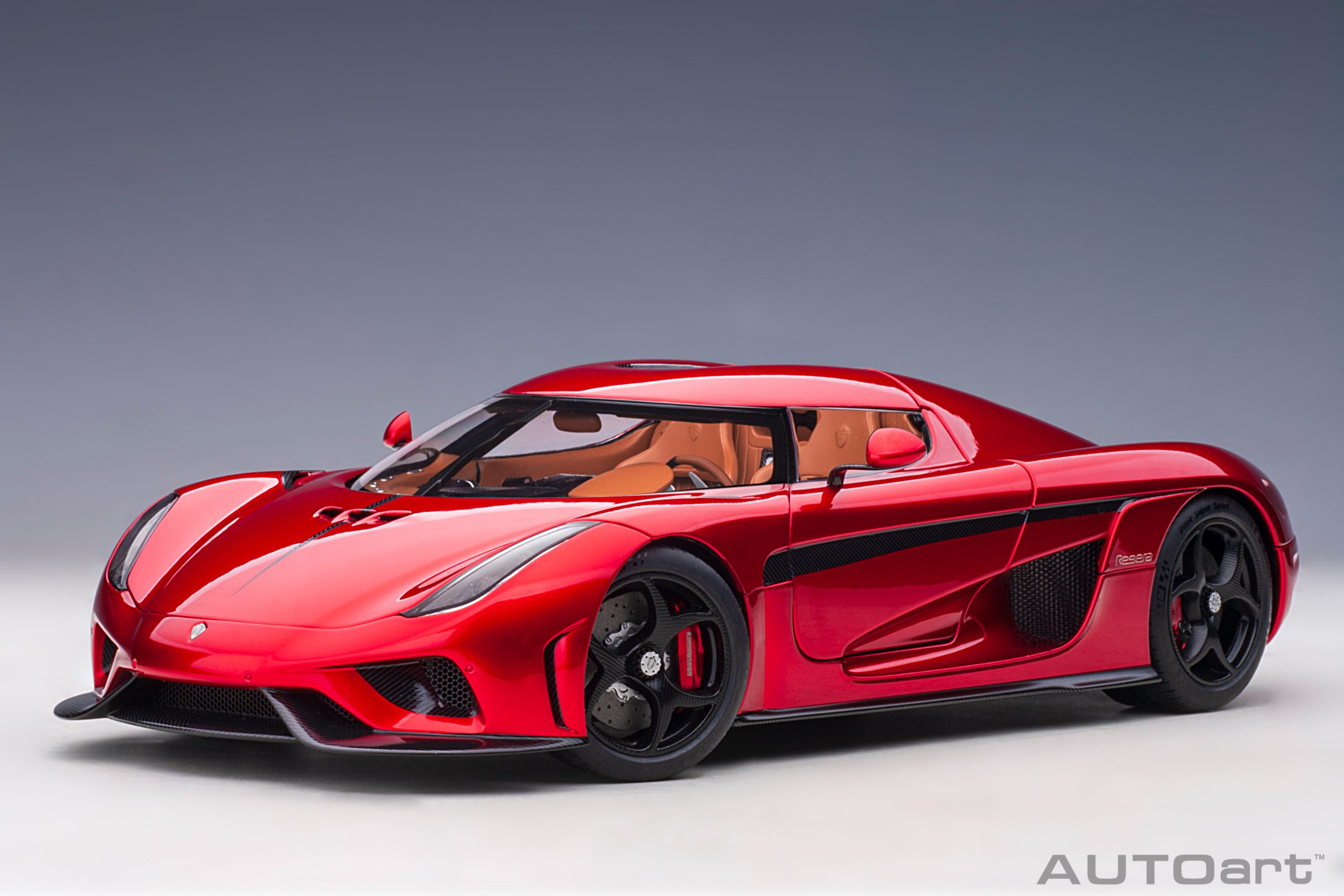 79026 AUTOart Koenigsegg Regera Apple Red 1:18
