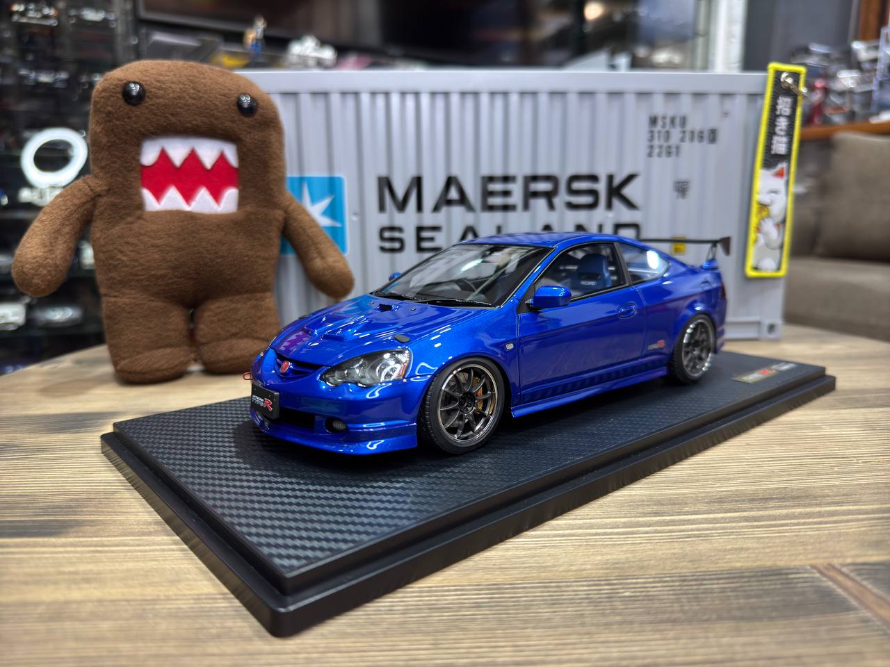 IG3326 Ignition Model Honda INTEGRA (DC5) TYPE R Blue 1:18