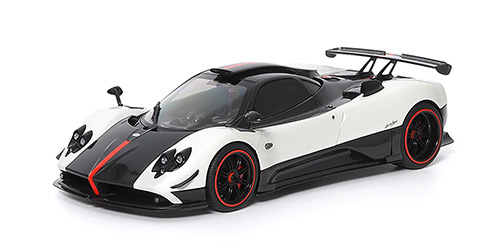 ALM856011 Almost Real Pagani Zonda Cinque Coupe 2009 Bianco Benny 1:18