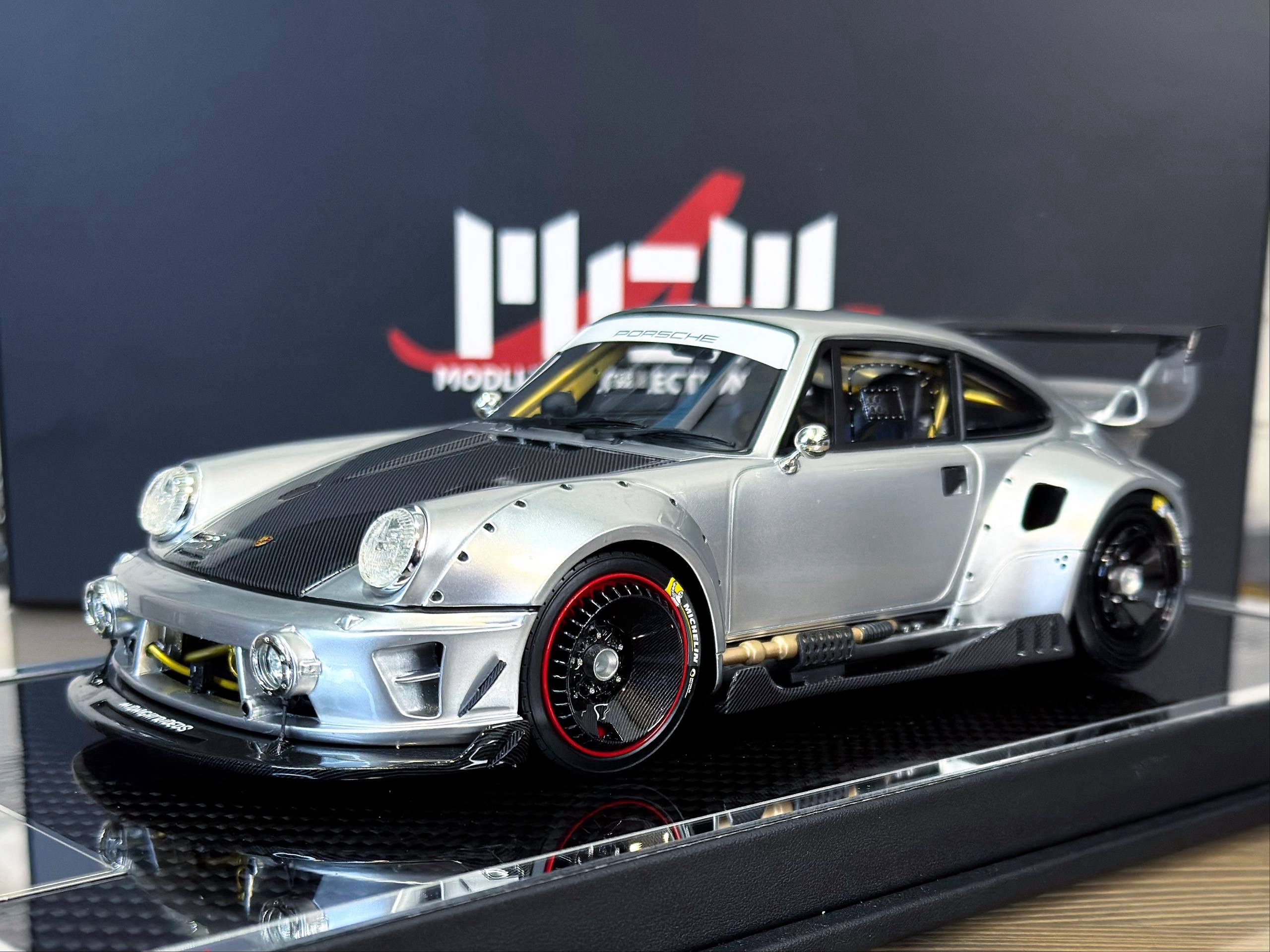 MCM RWB 964 Modified Version GT Silver 1:18