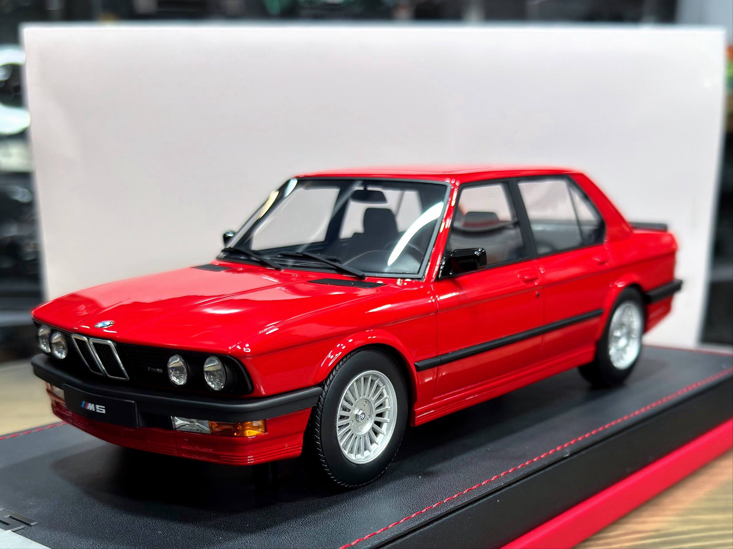 AB Models BMW M5 Red 1:18