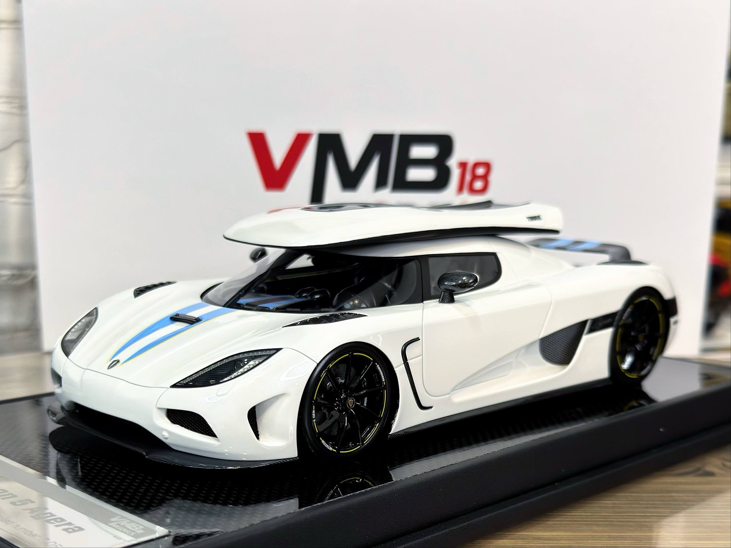 A1801 VMB Models Koenigsegg Forza Horizon 5 Agera White 1:18