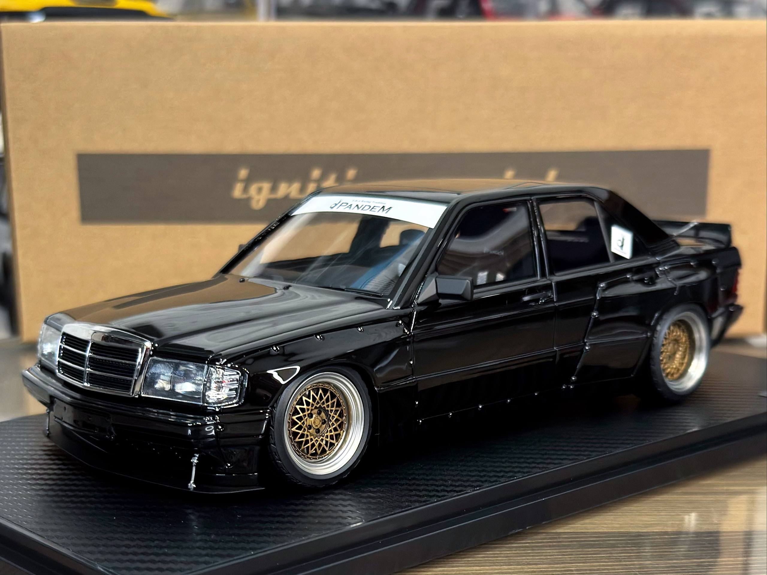 IG3769 Ignition Model PANDEM Mercedes Benz 190 Black 1:18