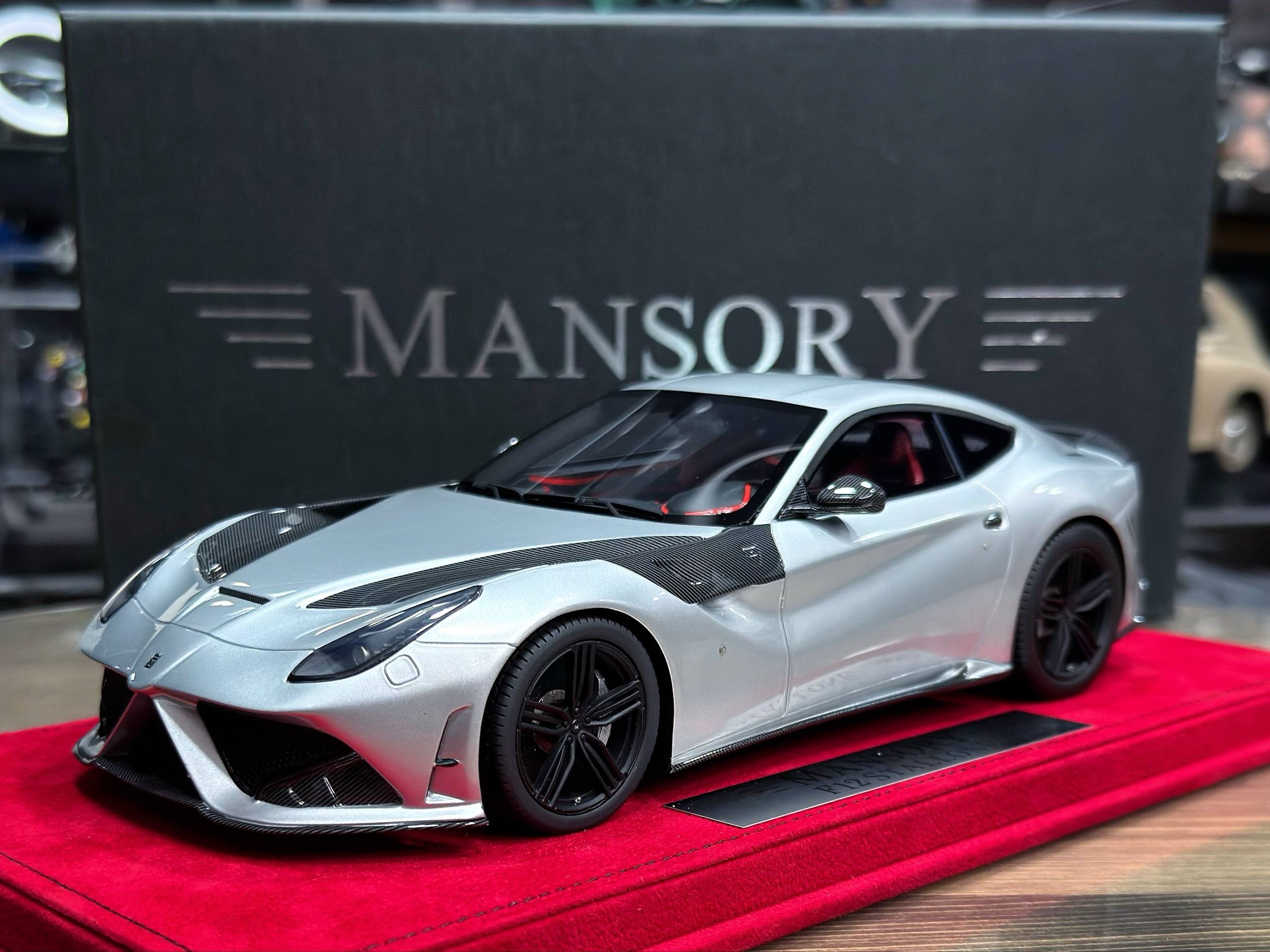 M18-F12S1 Mansory Ferrari F12 Stallone Argento Nurburgring 1:18