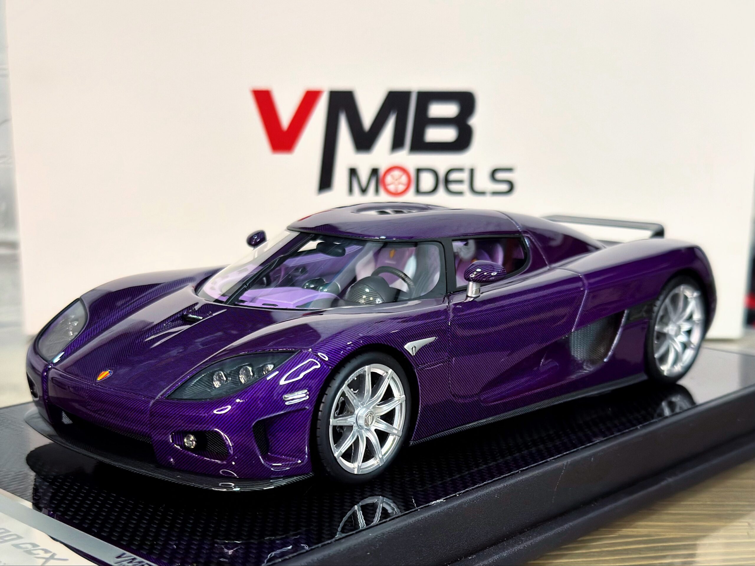 CCX7045 VMB Models Koenigsegg CCX Purple Carbon 1:18