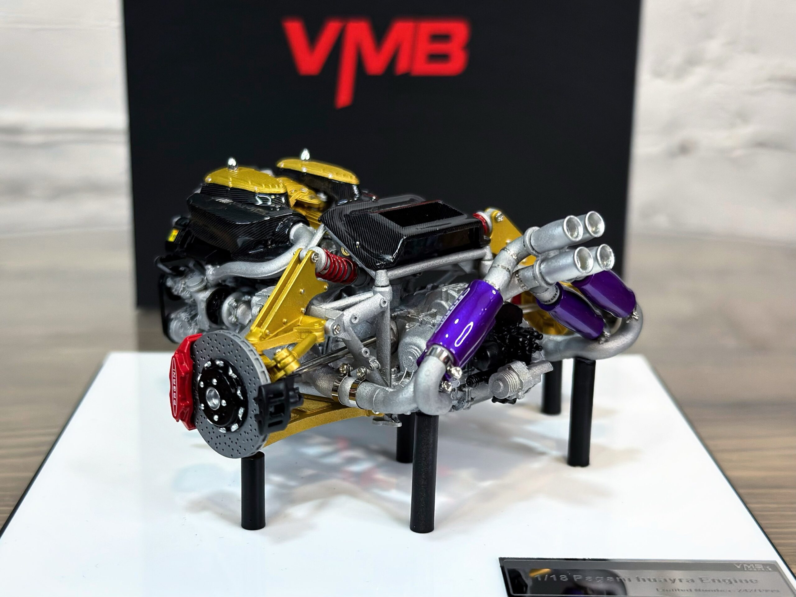 PH01 VMB Models Pagani Huayra Engine 1:18