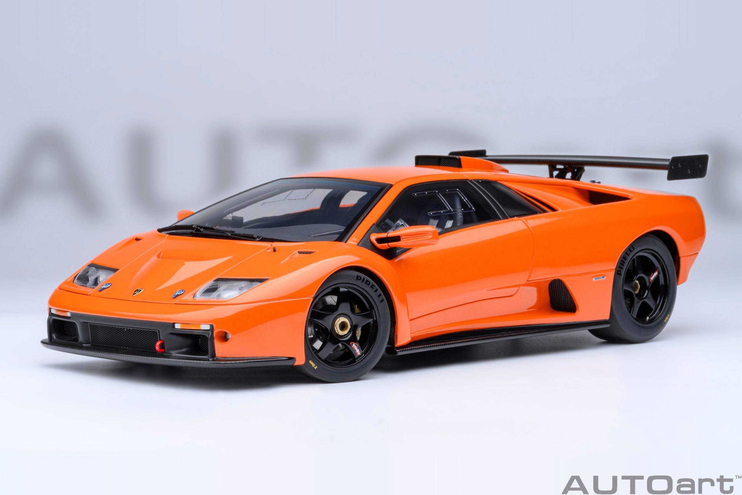 79139 AUTOart Lamborghini Diablo GTR Arancio Ishtar 1:18