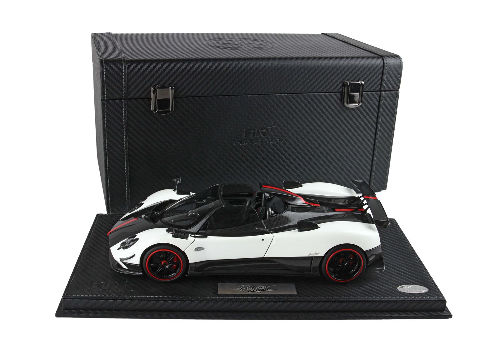 850611021DIE BBR Models/Almost Real Pagani Zonda Cinque Roadster Bianco Benny Special Pack 1:18