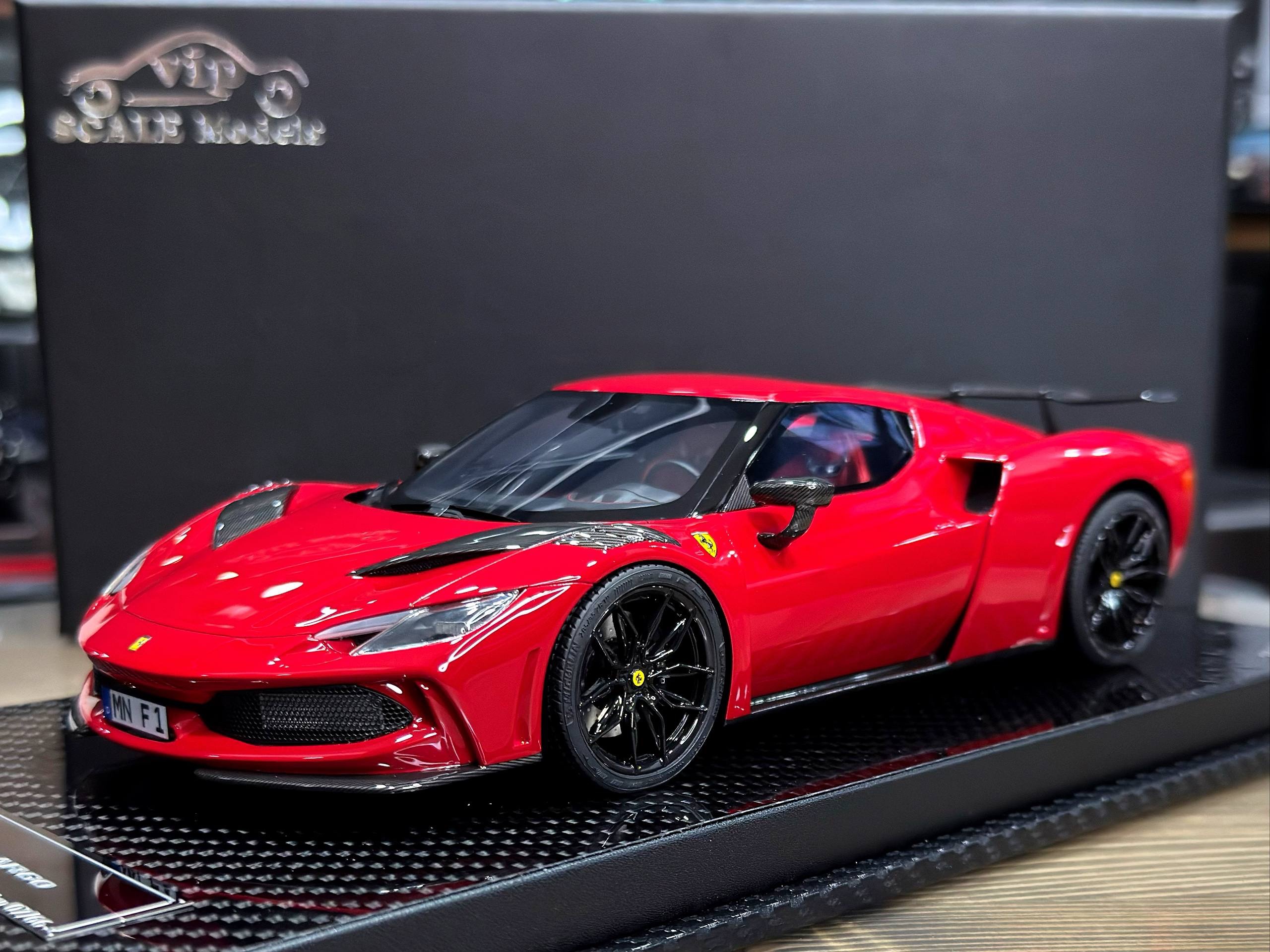 18065-1 ViP Models Ferrari 296 GTB N Largo Rosso Corsa 1:18