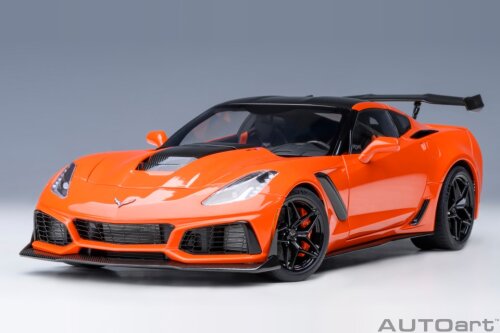 71279 AUTOart Chevrolet Corvette C7 ZR1 Sebring Orange Tintcoat 1:18