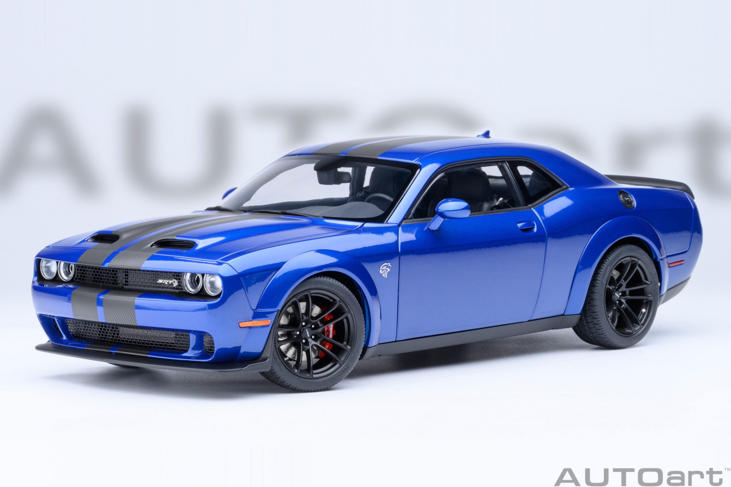 71763 AUTOart Dodge Challenger SRT Jailbreak 2022 Indigo Blue 1:18